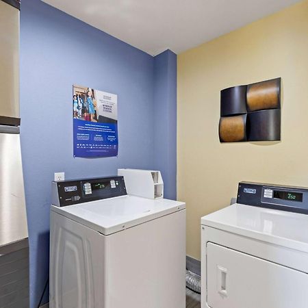 Days Inn & Suites By Wyndham Dfw Airport South-Euless Dış mekan fotoğraf