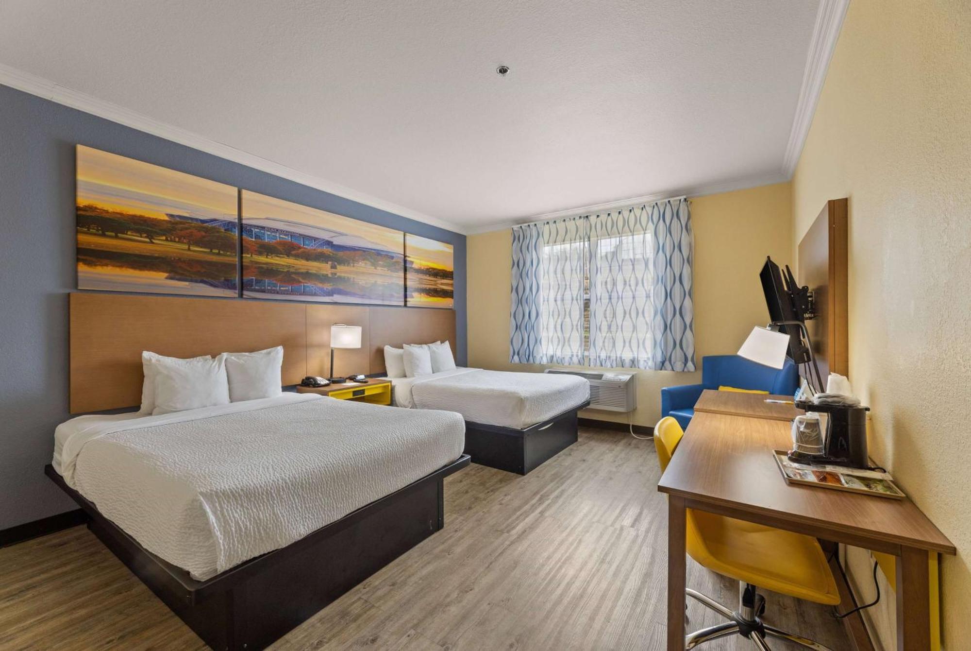 Days Inn & Suites By Wyndham Dfw Airport South-Euless Dış mekan fotoğraf