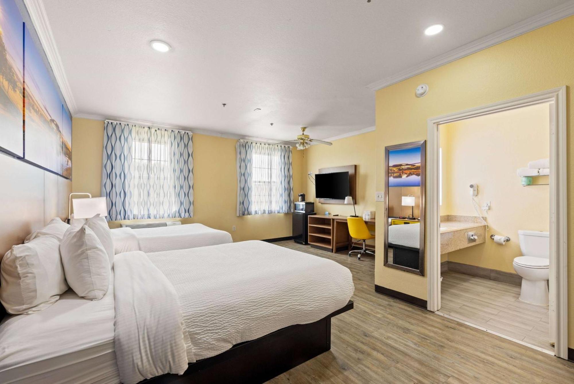 Days Inn & Suites By Wyndham Dfw Airport South-Euless Dış mekan fotoğraf