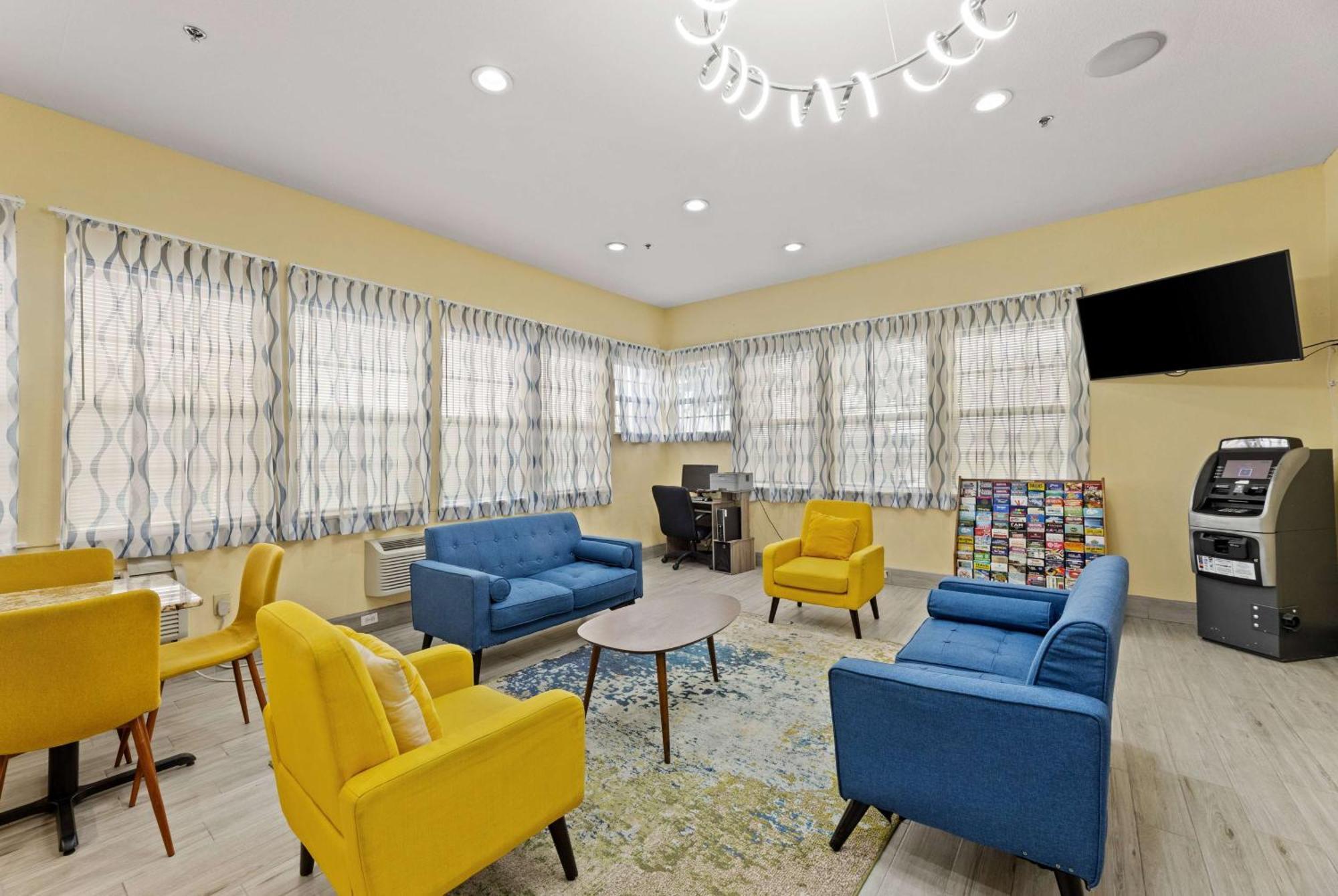 Days Inn & Suites By Wyndham Dfw Airport South-Euless Dış mekan fotoğraf